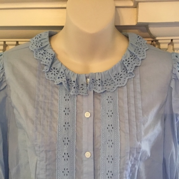 J Crew Women’s Blue Eyelite Long Sleeve Blouse Sz Small $118 - Picture 3 of 10